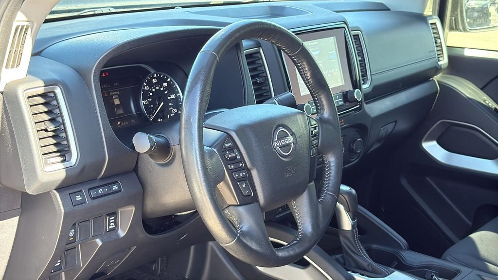 2024 Nissan Frontier SV