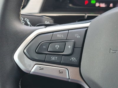2025 Volkswagen Atlas Cross Sport 2.0T SE w/Technology
