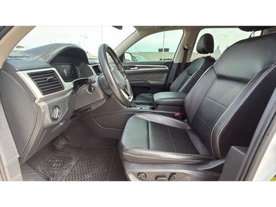 2022 Volkswagen Atlas 2.0T SE w/Technology