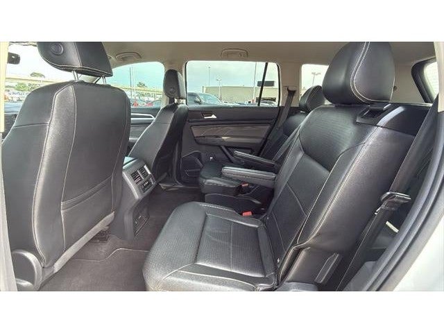 2022 Volkswagen Atlas 2.0T SE w/Technology