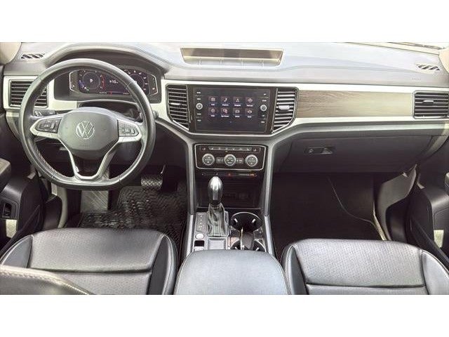 2022 Volkswagen Atlas 2.0T SE w/Technology