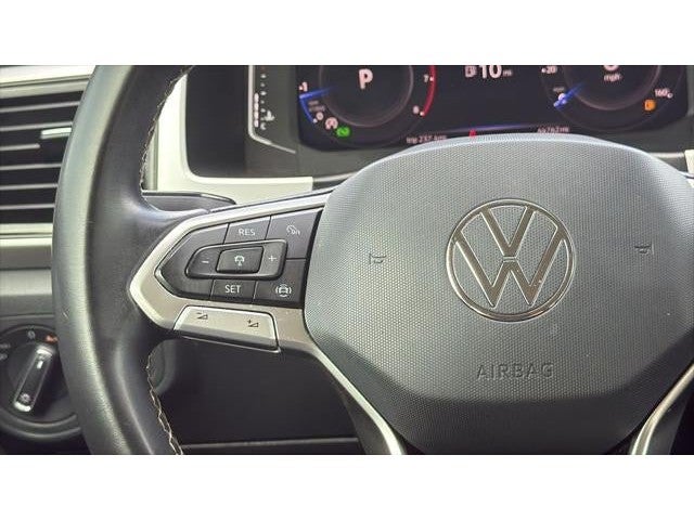 2022 Volkswagen Atlas 2.0T SE w/Technology