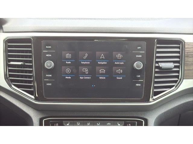 2022 Volkswagen Atlas 2.0T SE w/Technology