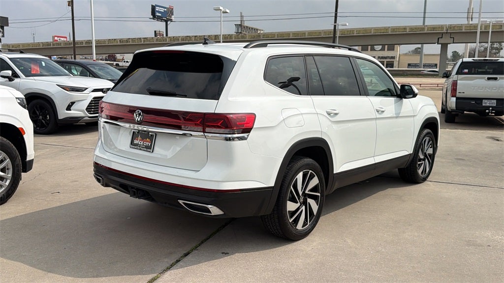 2025 Volkswagen Atlas 2.0T SE w/Technology