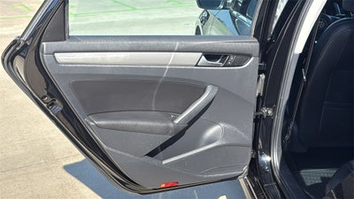 2015 Volkswagen Passat TDI SE