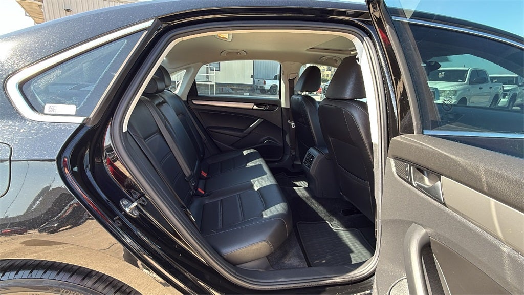 2015 Volkswagen Passat TDI SE