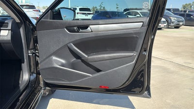 2015 Volkswagen Passat TDI SE