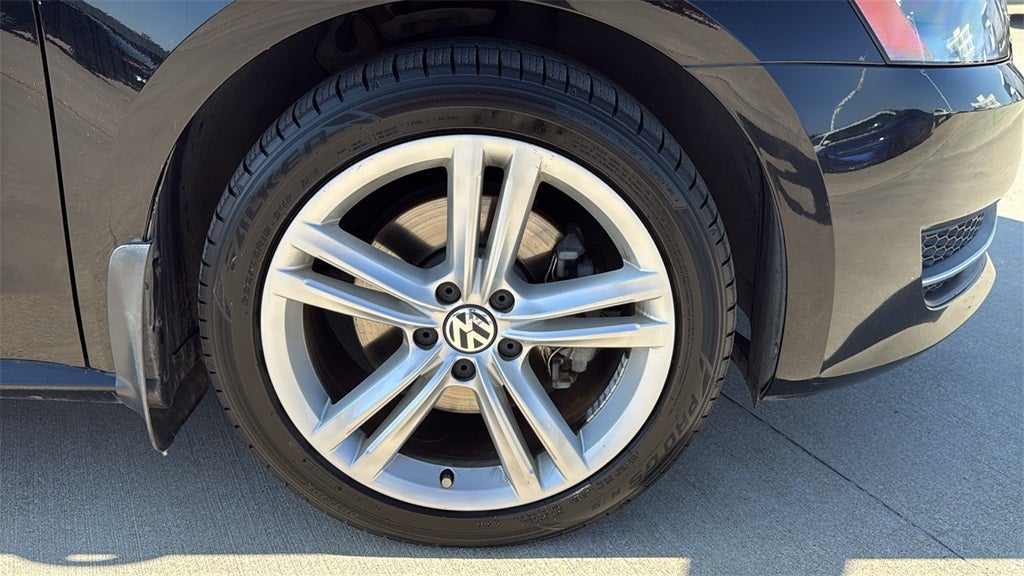 2015 Volkswagen Passat TDI SE