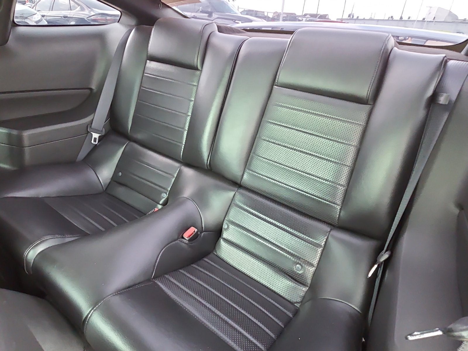 2006 Ford Mustang GT Deluxe