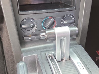 2006 Ford Mustang GT Deluxe