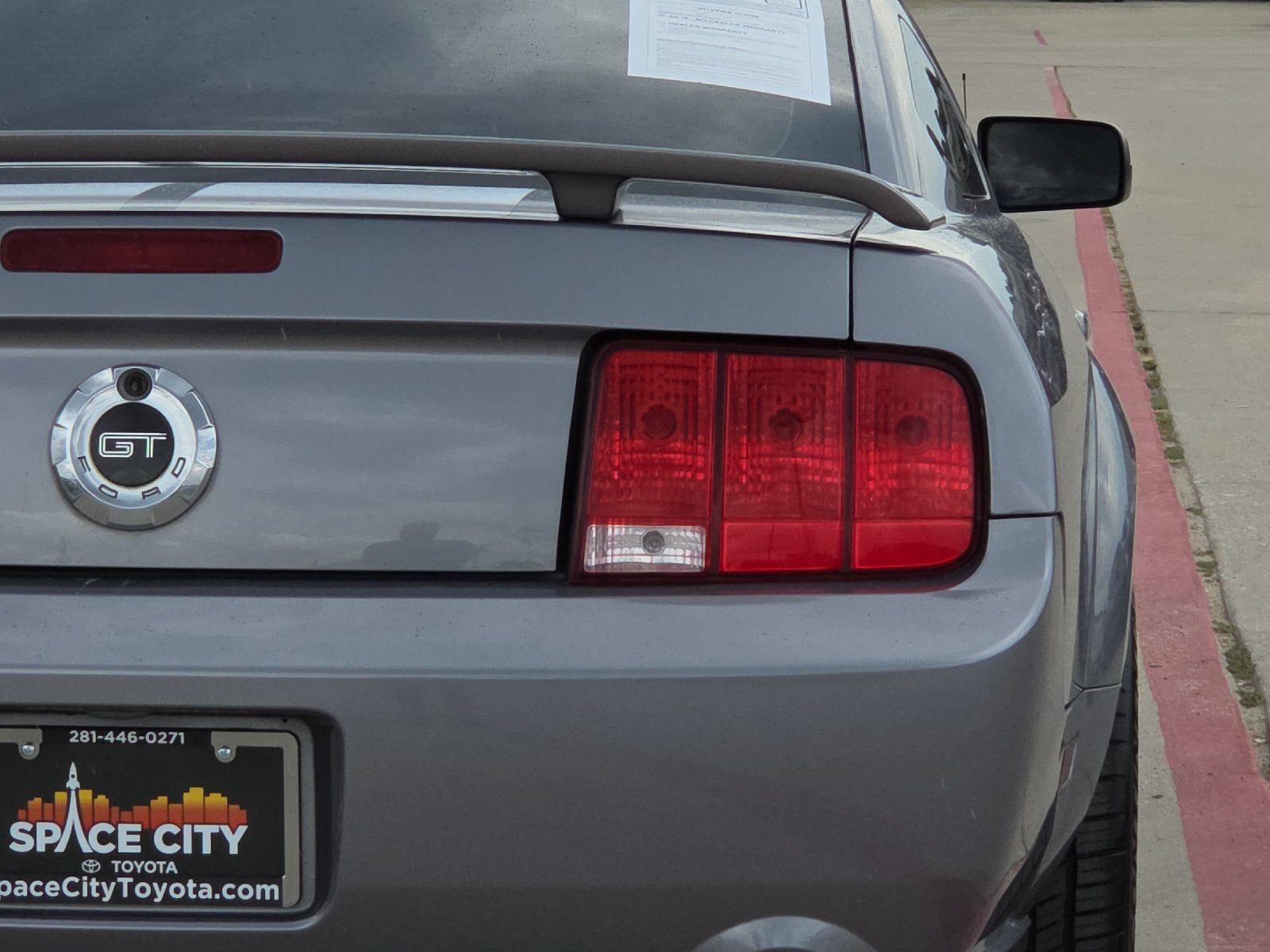 2006 Ford Mustang GT Deluxe