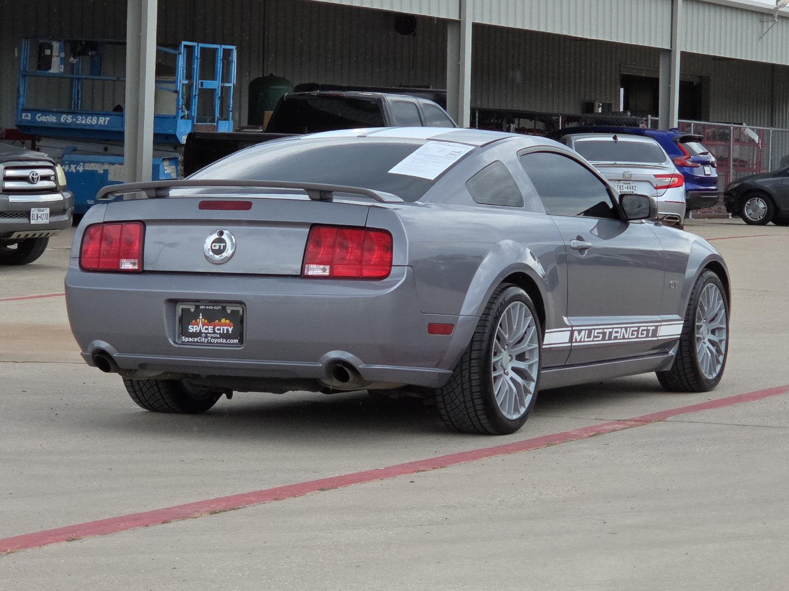 2006 Ford Mustang GT Deluxe