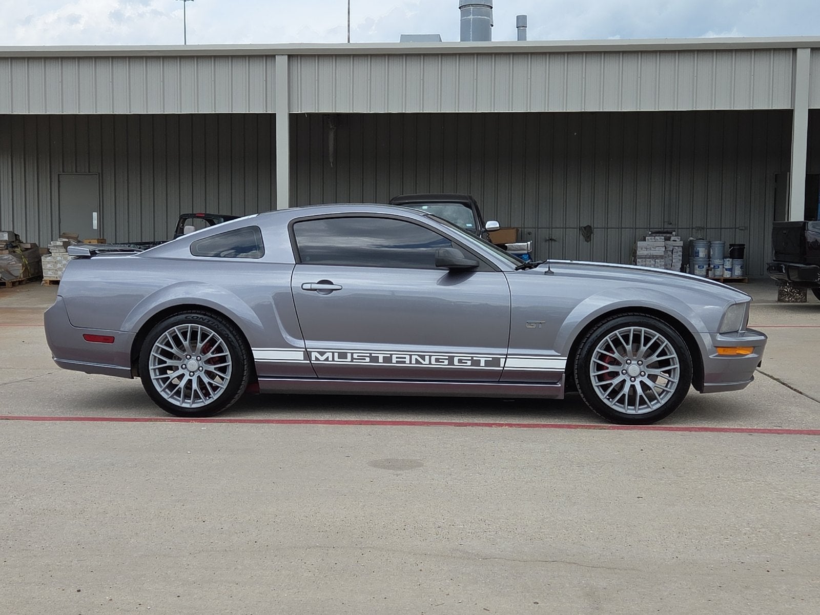2006 Ford Mustang GT Deluxe