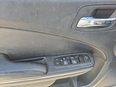 2012 Dodge Charger SE