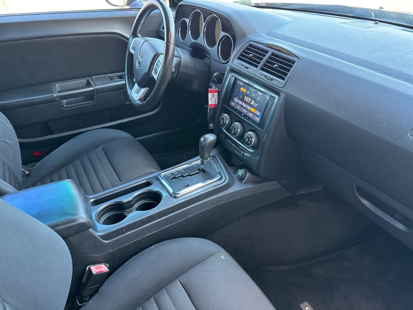 2013 Dodge Challenger SXT