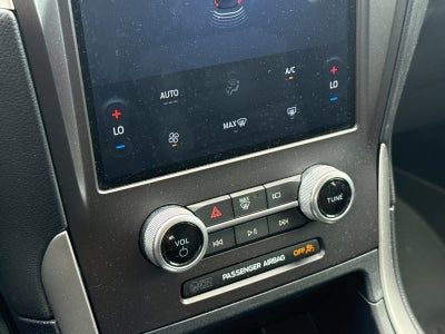 2021 Ford Edge SE
