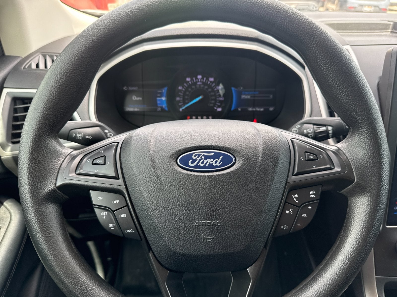 2021 Ford Edge SE