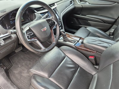 2016 Cadillac XTS Standard