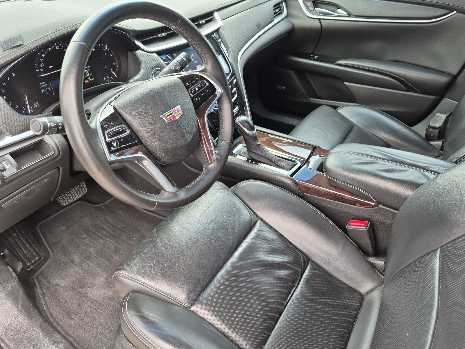 2016 Cadillac XTS Standard