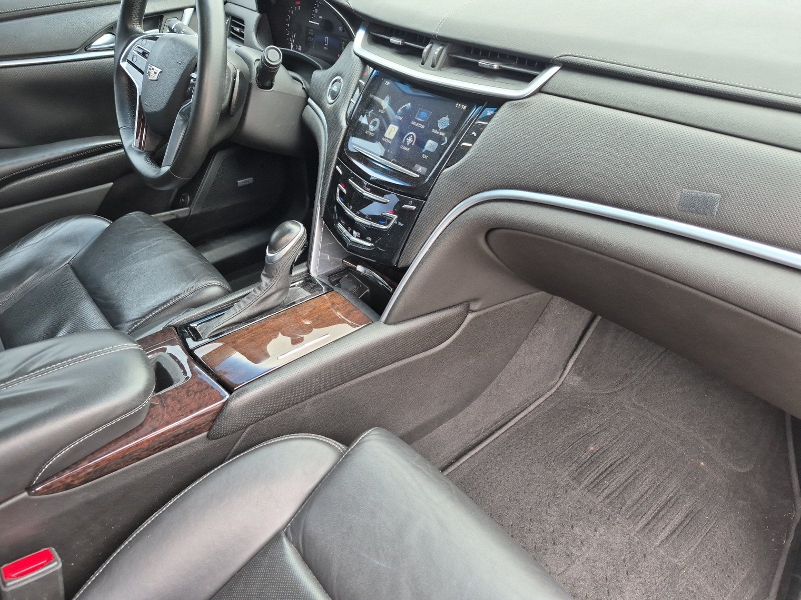 2016 Cadillac XTS Standard