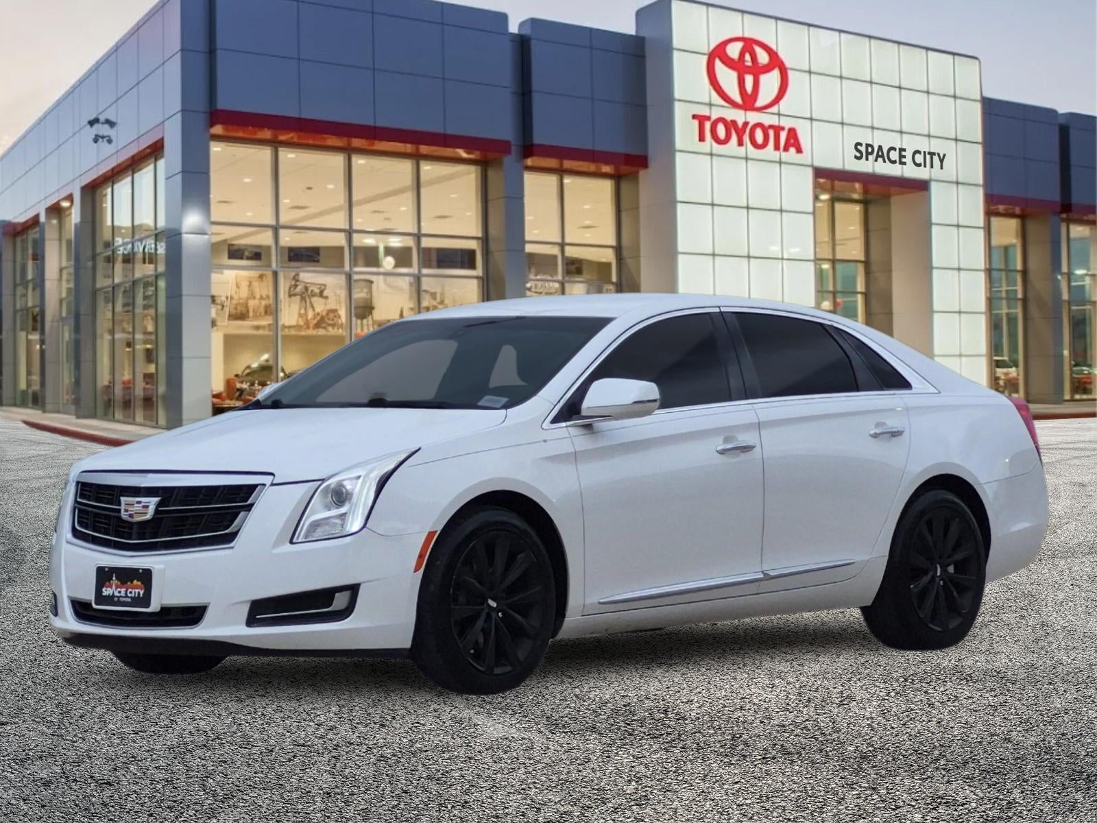 2016 Cadillac XTS Standard