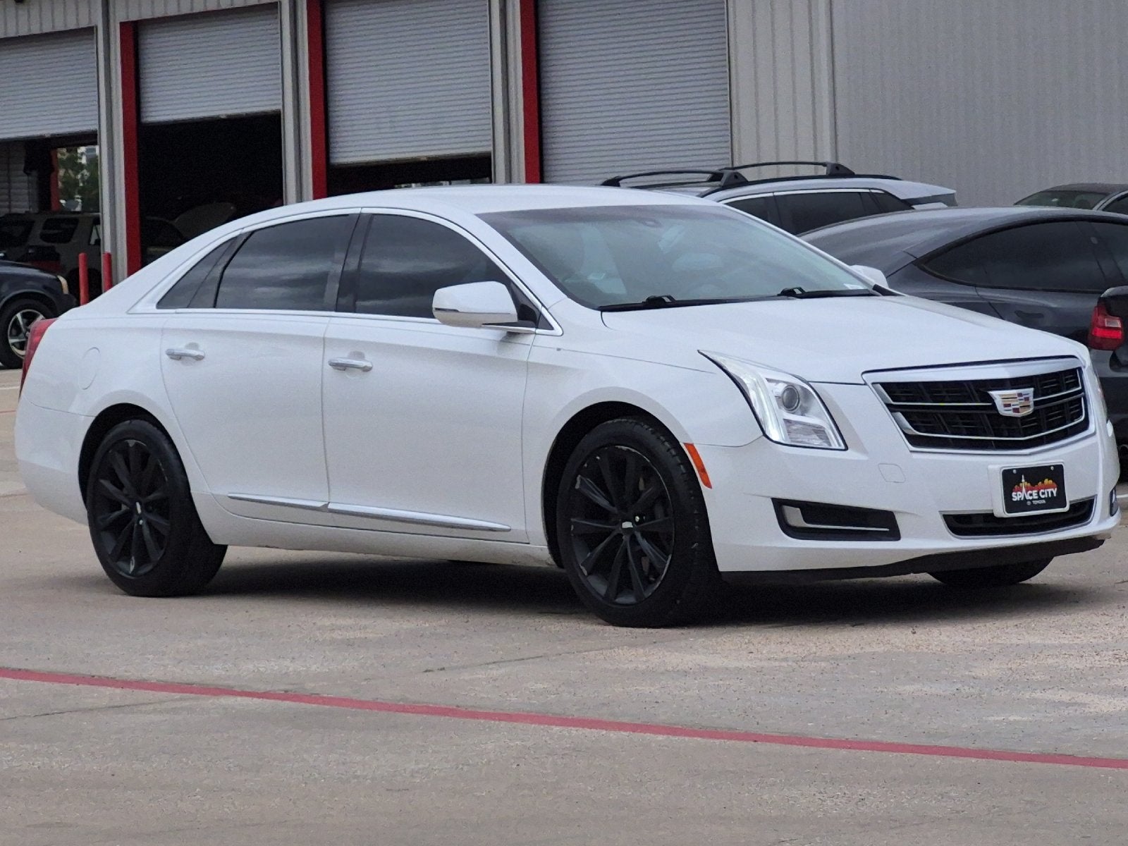 2016 Cadillac XTS Standard