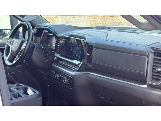 2025 Chevrolet Silverado HD LT