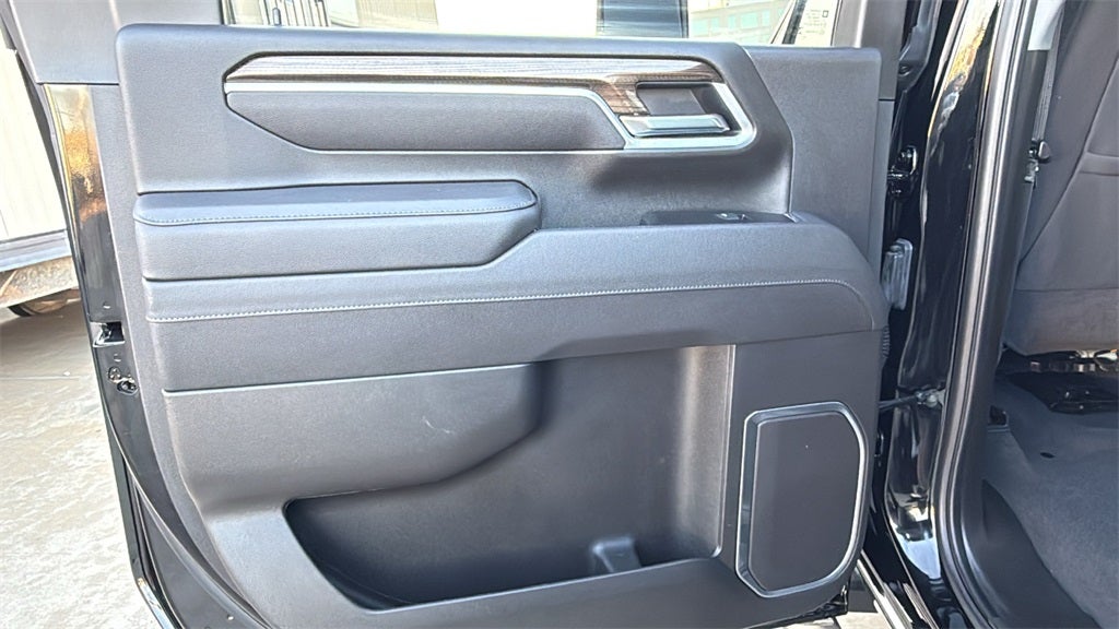 2025 Chevrolet Silverado HD LT