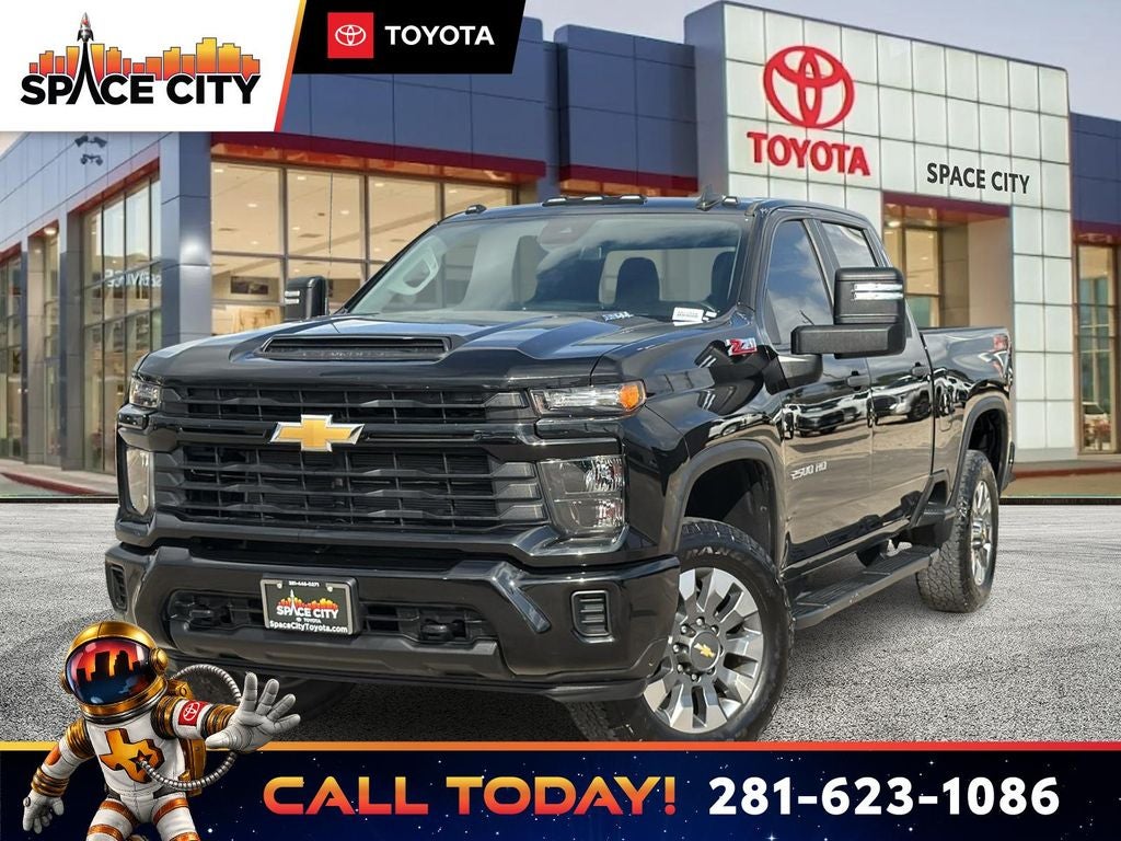 2024 Chevrolet Silverado HD Custom