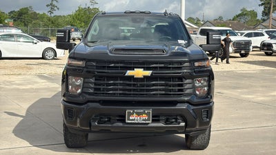 2024 Chevrolet Silverado HD Custom