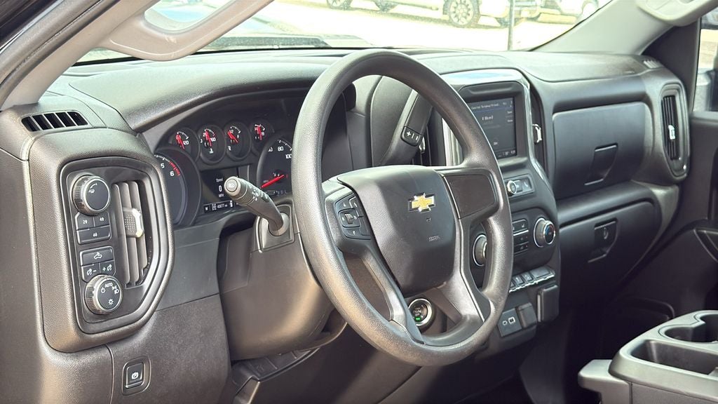 2024 Chevrolet Silverado HD Custom