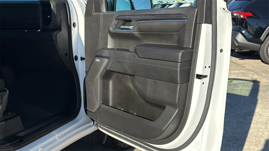 2023 Chevrolet Silverado LTZ