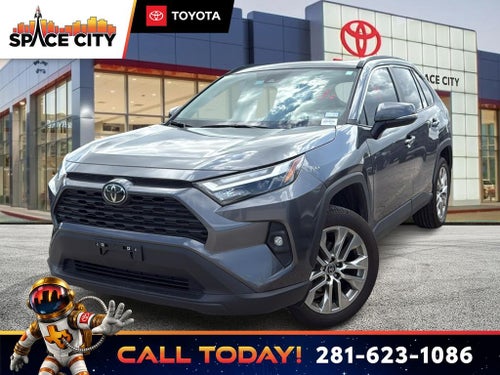 2025 Toyota RAV4 XLE Premium
