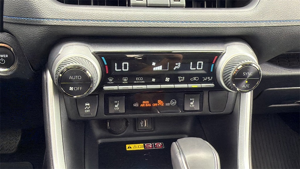 2024 Toyota RAV4 HYBRID XSE