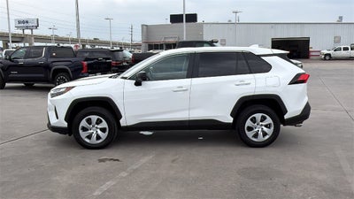 2025 Toyota RAV4 LE