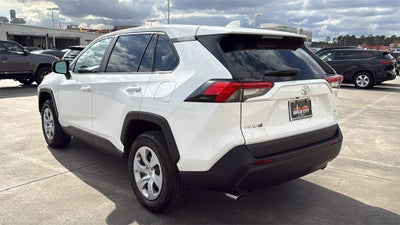 2025 Toyota RAV4 LE
