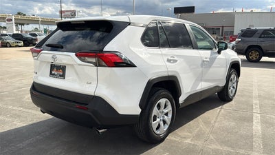 2025 Toyota RAV4 LE