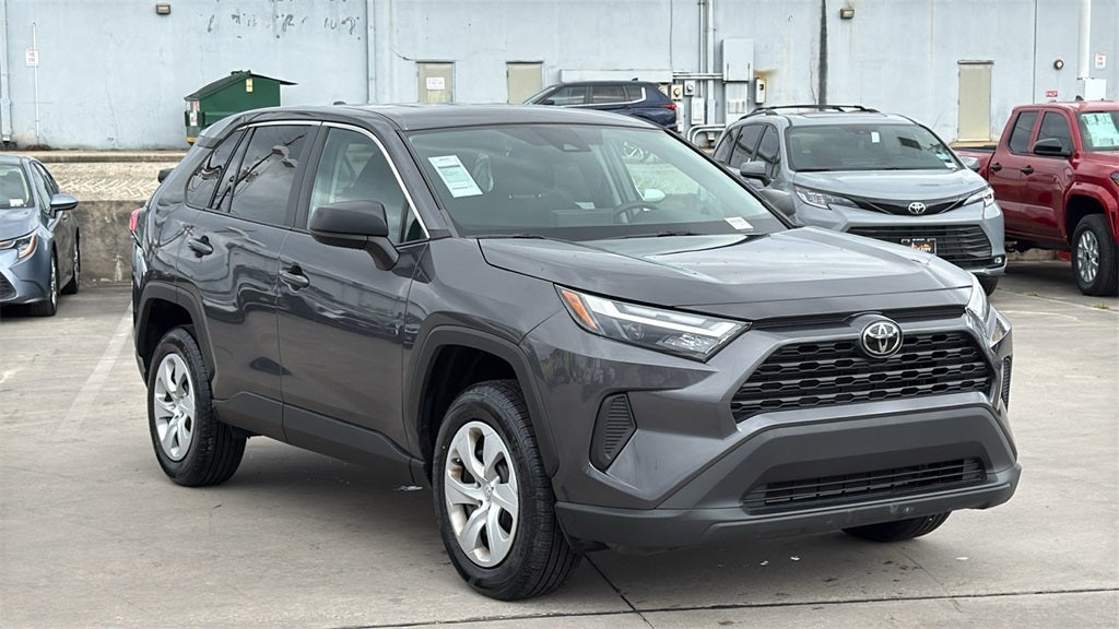 2024 Toyota RAV4 LE