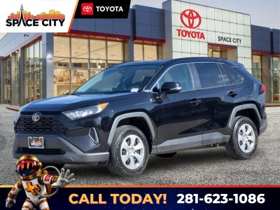 2020 Toyota RAV4 LE