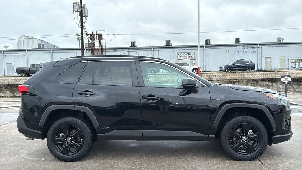 2024 Toyota RAV4 Hybrid LE