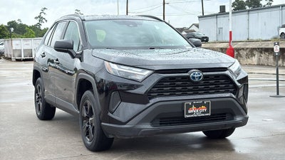 2024 Toyota RAV4 Hybrid LE