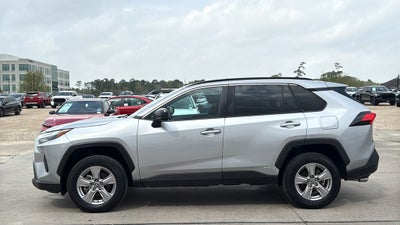 2025 Toyota RAV4 HYBRID LE