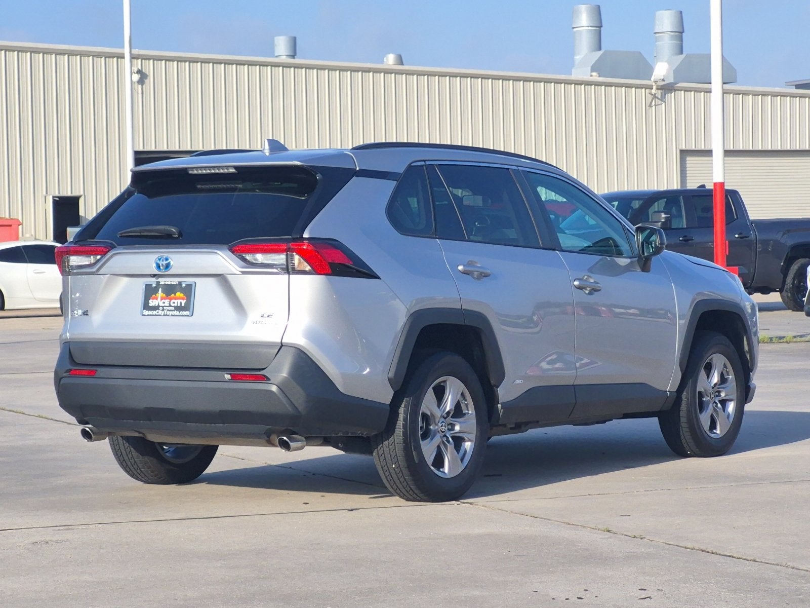 2024 Toyota RAV4 Hybrid LE