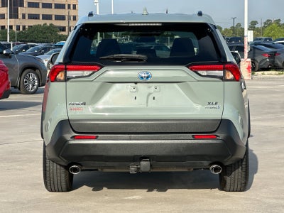 2020 Toyota RAV4 Hybrid XLE