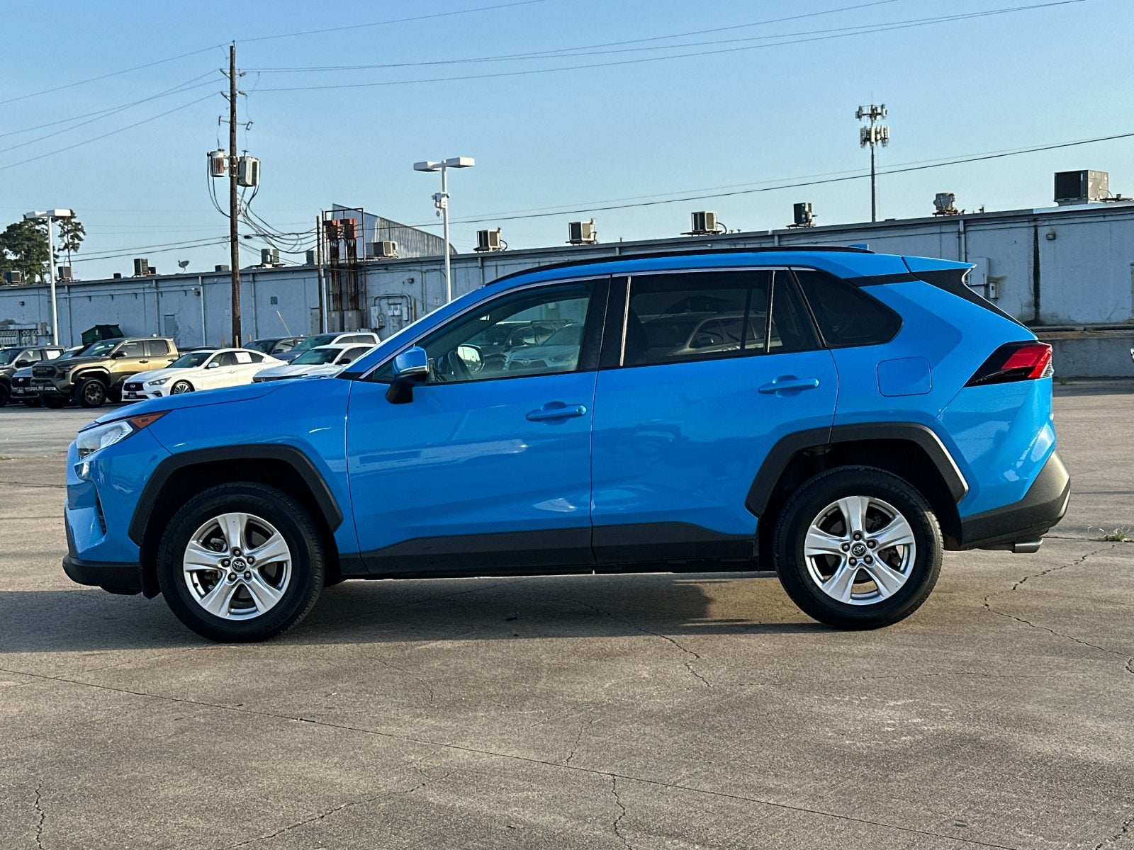 2021 Toyota RAV4 XLE