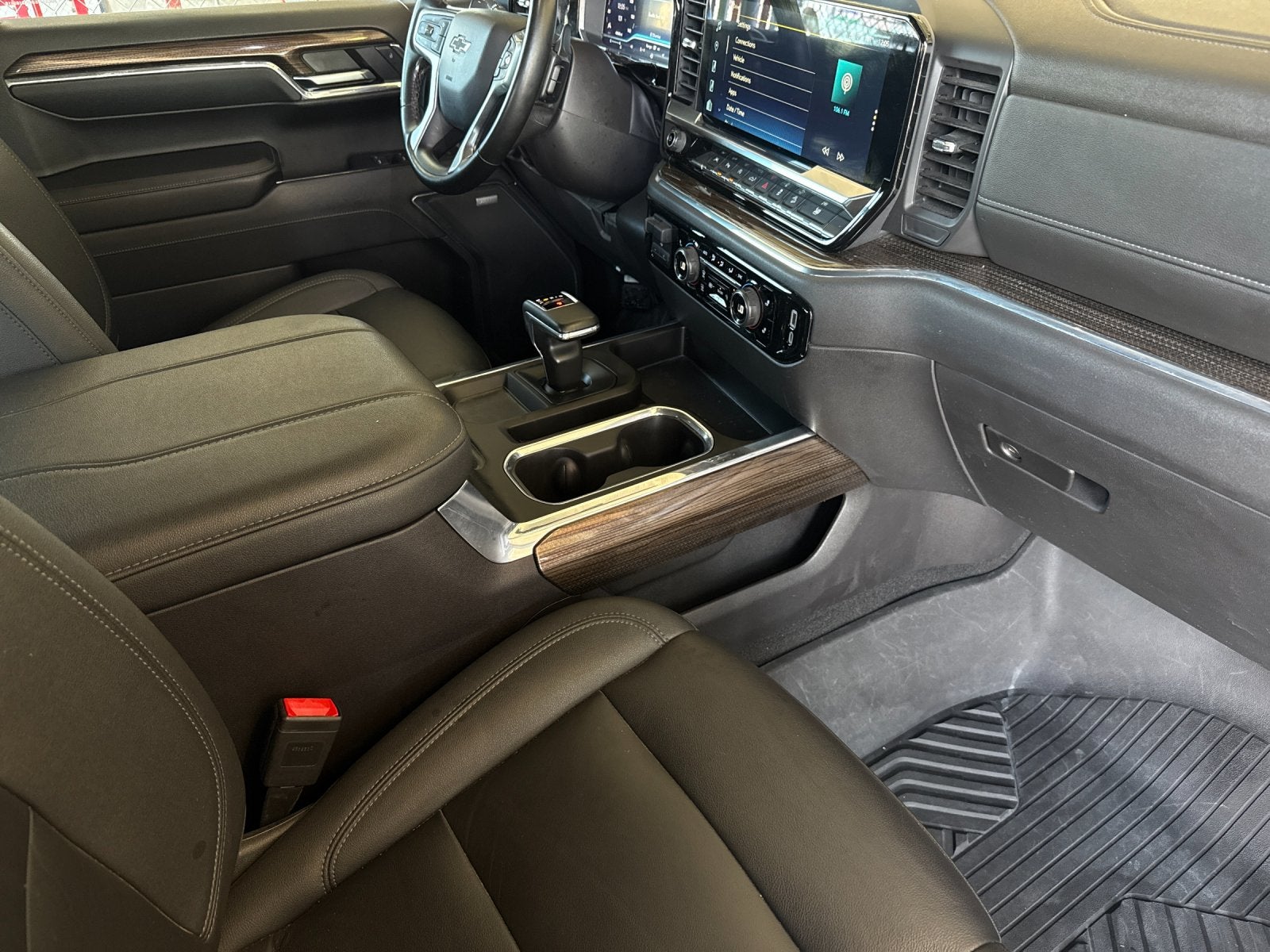 2024 Chevrolet Silverado LT Trail Boss