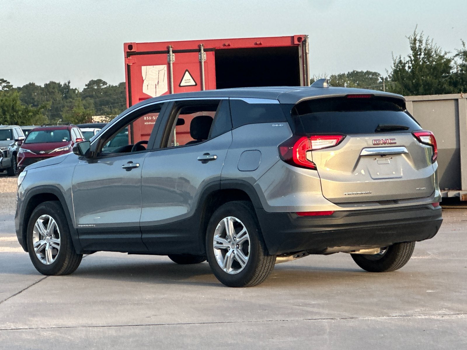 2024 GMC Terrain SLE