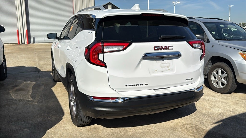 2024 GMC Terrain SLT