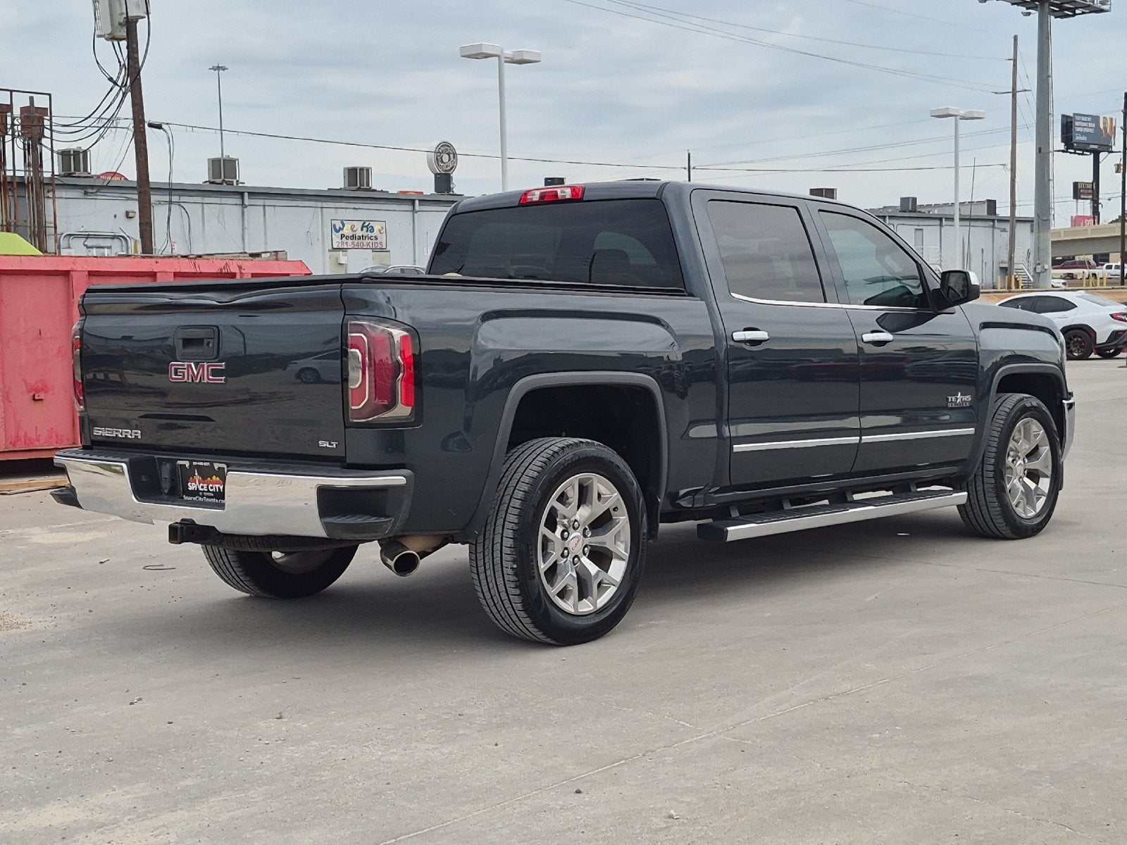 2018 GMC Sierra SLT