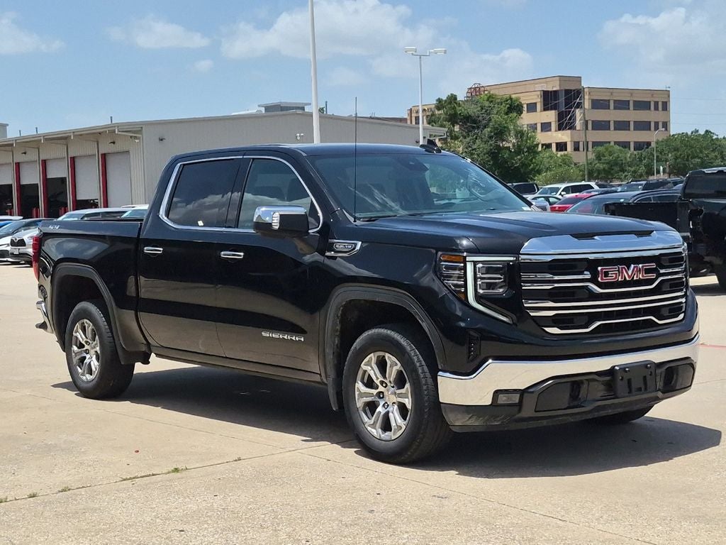 2025 GMC Sierra SLT